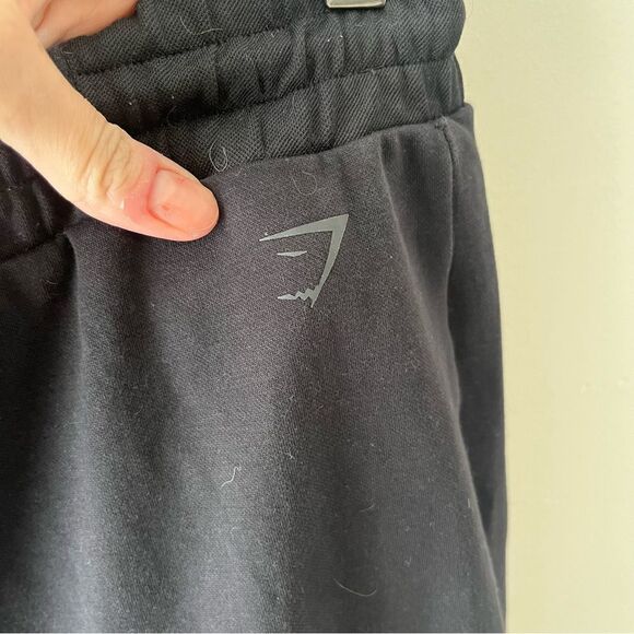 Gymshark Black Sweatpant - Picture 3 of 6